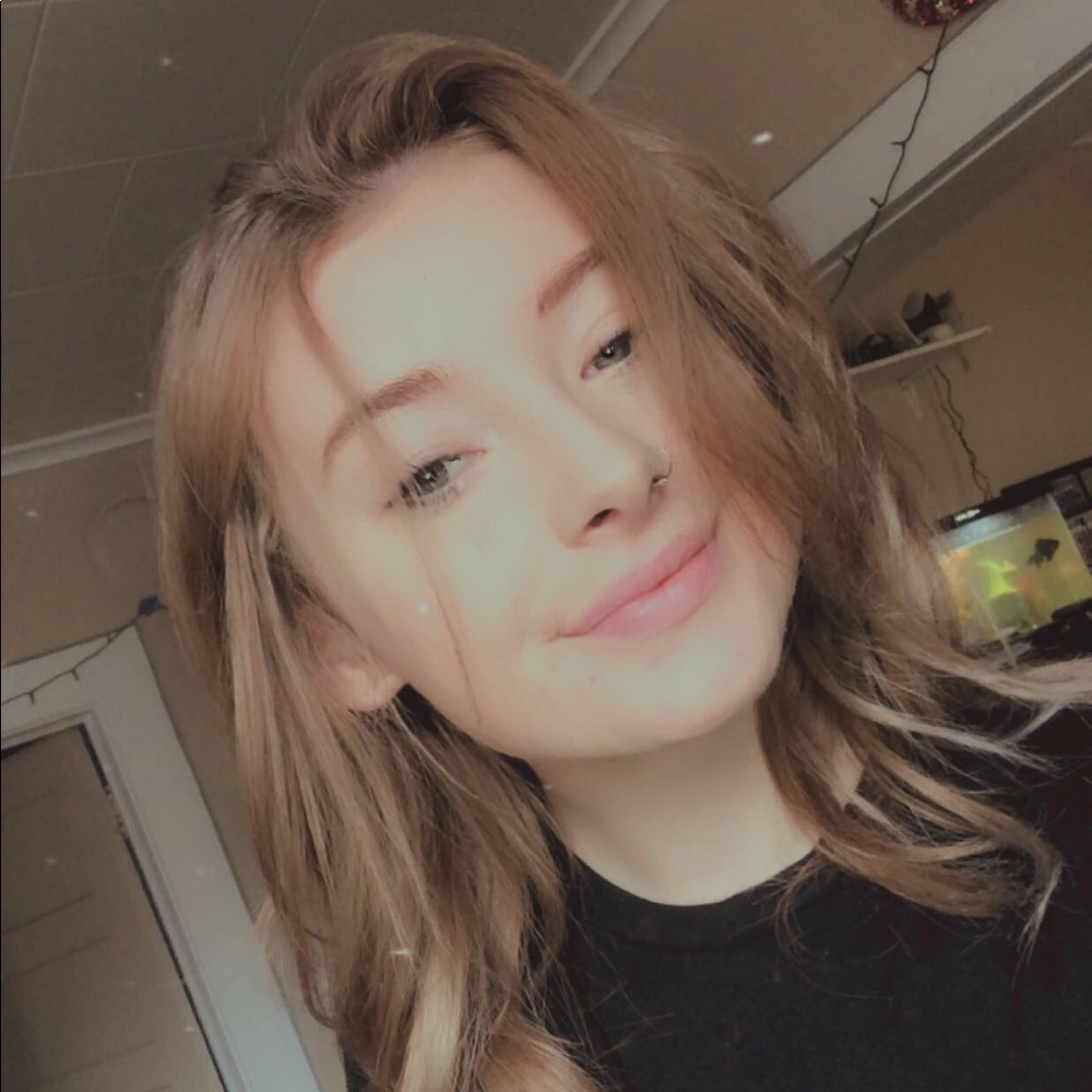 Meet your Posher, Brittanie